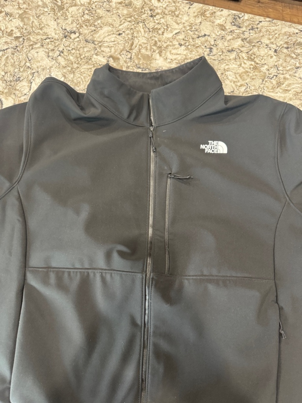 The North Face Black Men’s Lightweight Zip-Up Jacket